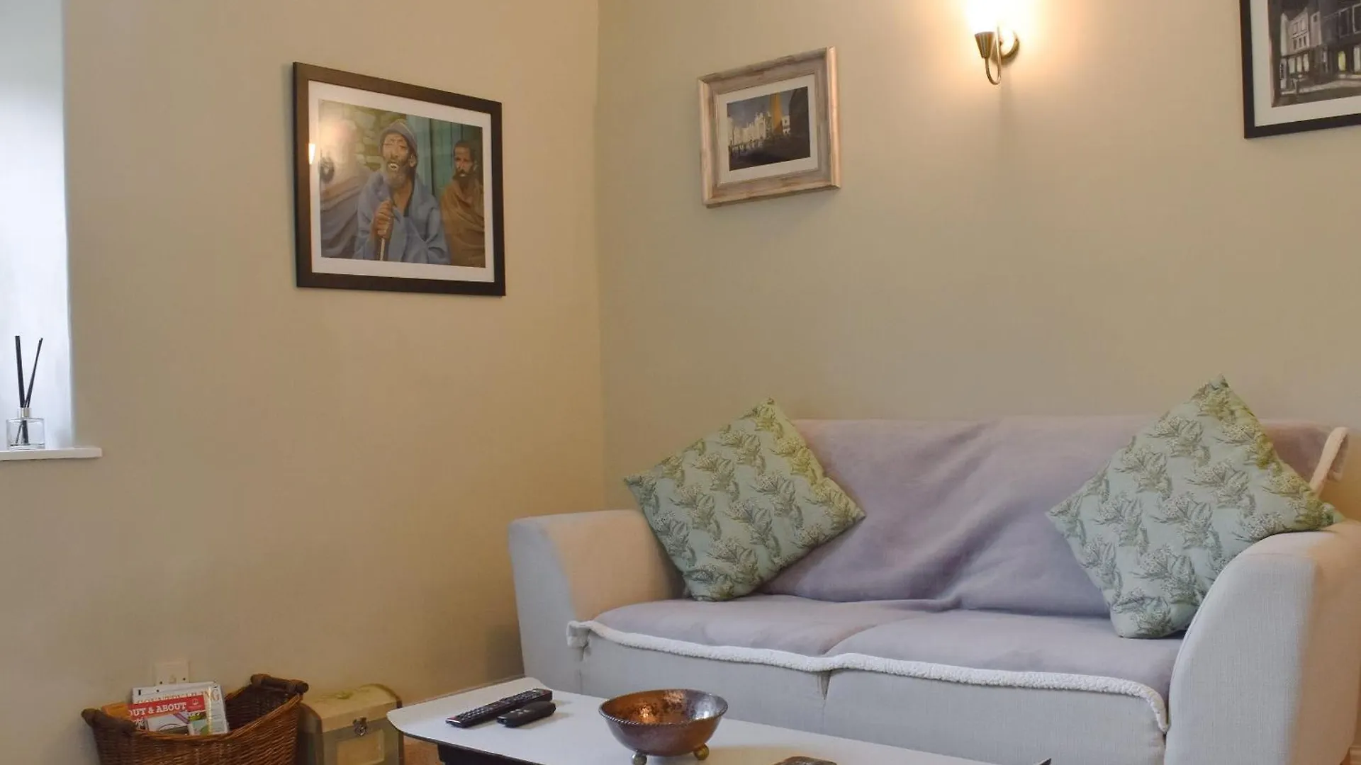 펜션 Finlays Cottage 피커링